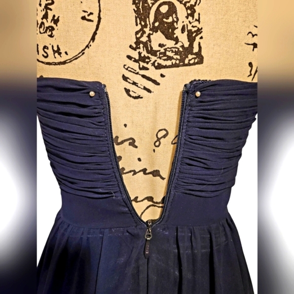 Bee Darlin Navy Blue Strapless Dress - Picture 6 of 12